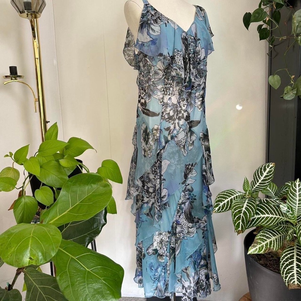 Vintage Dressbarn Blue Floral Fairy Ruffle Maxi Dress V-Neck Beaded Large